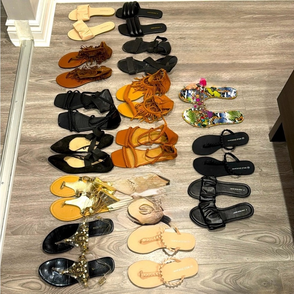14 pairs of summer flat shoes lot